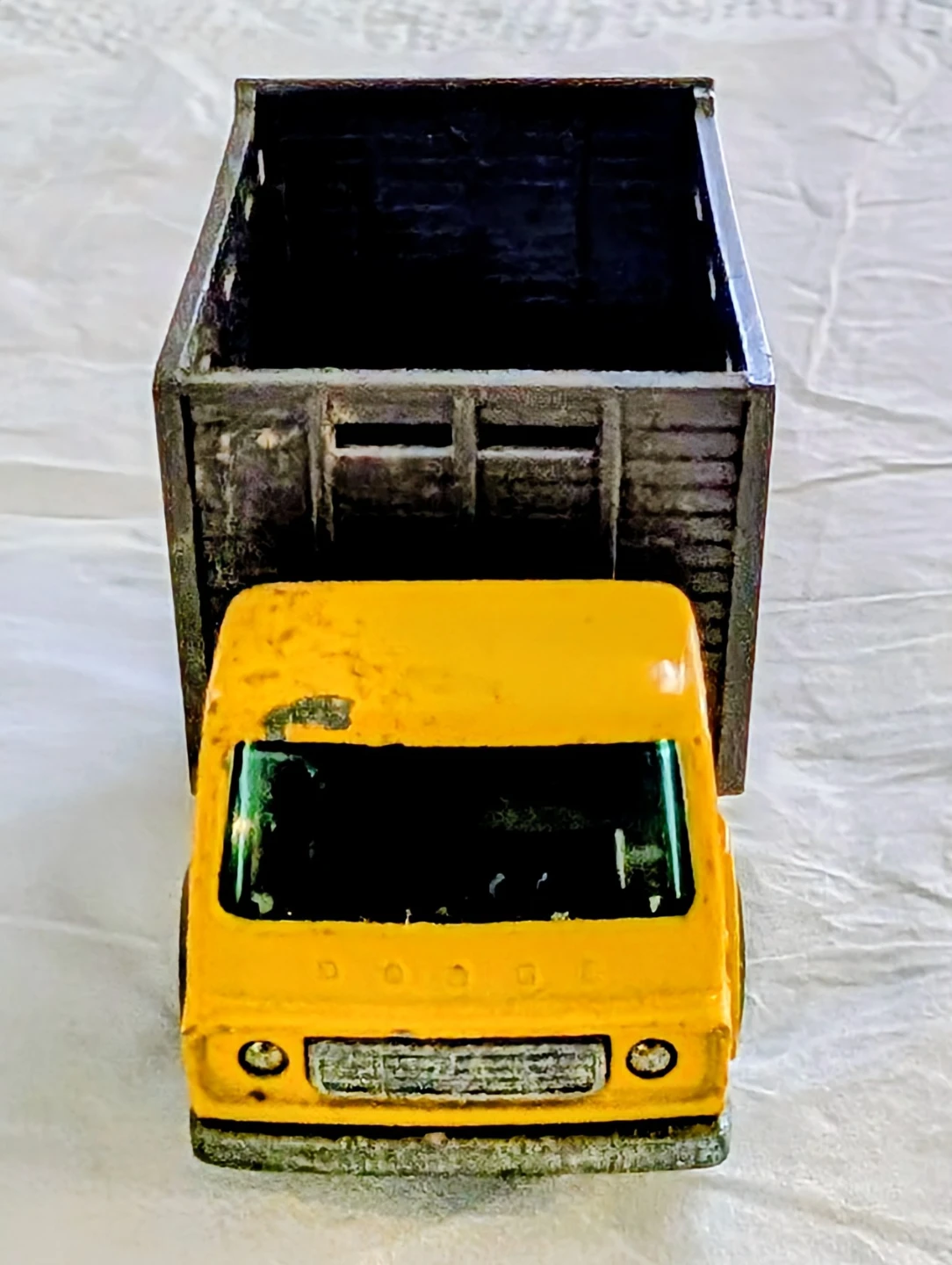 Vintage Matchbox Lesney Die-Cast Trucks - photo 3