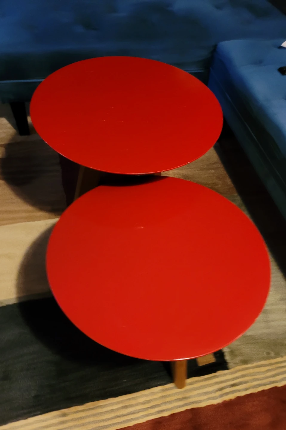 Two red acrylic side tables - photo 2