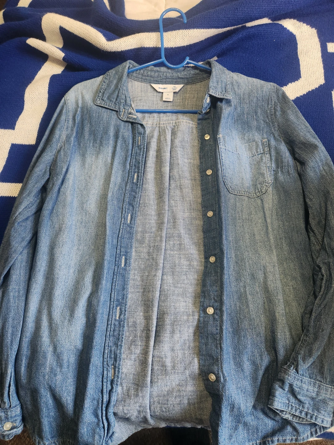 Old Navy Denim Shirt Medium