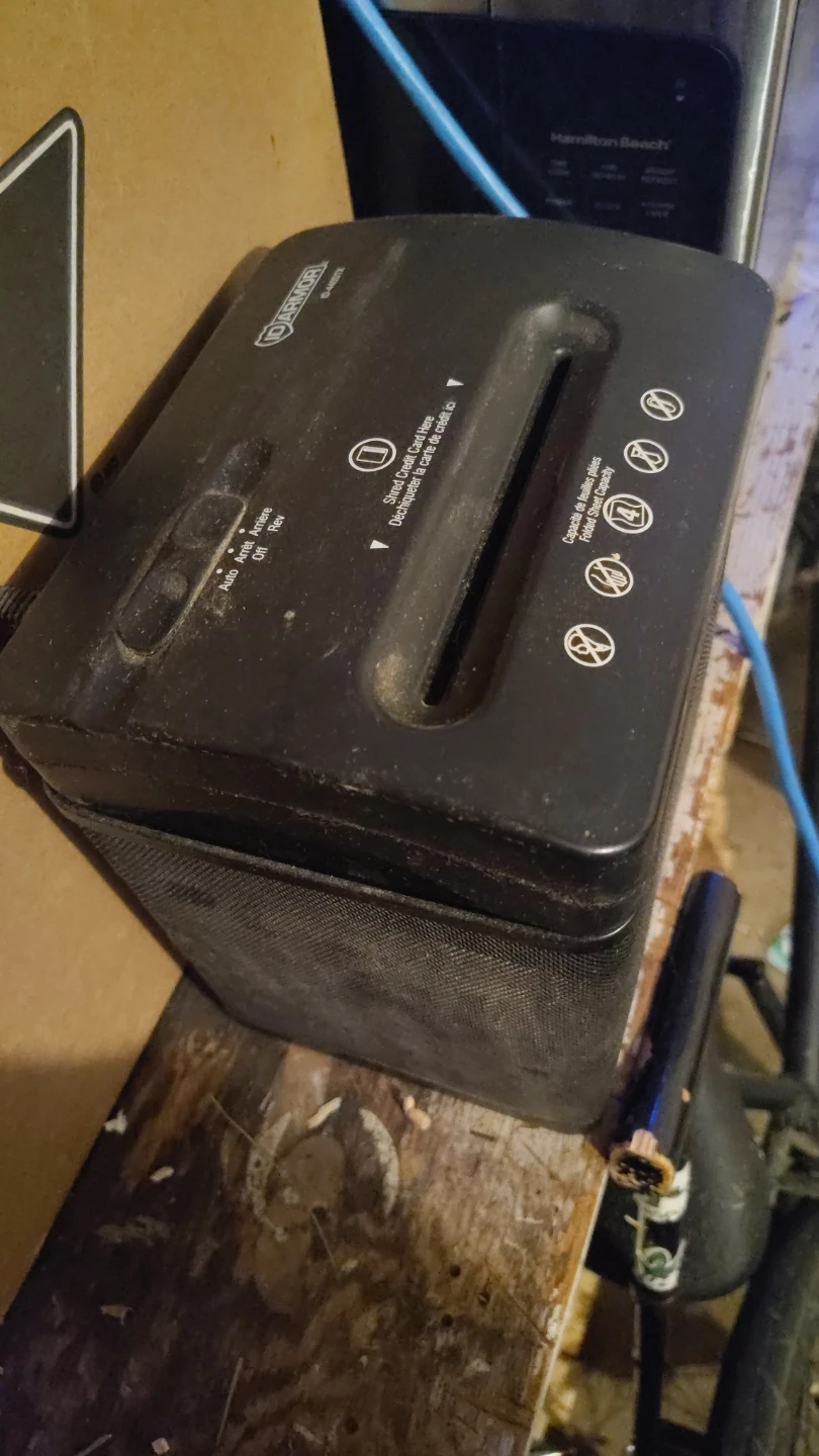 ID Armor Paper Shredder - photo 2