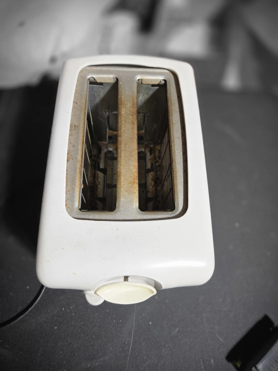 Proctor Silex 2-Slice Toaster - photo 2