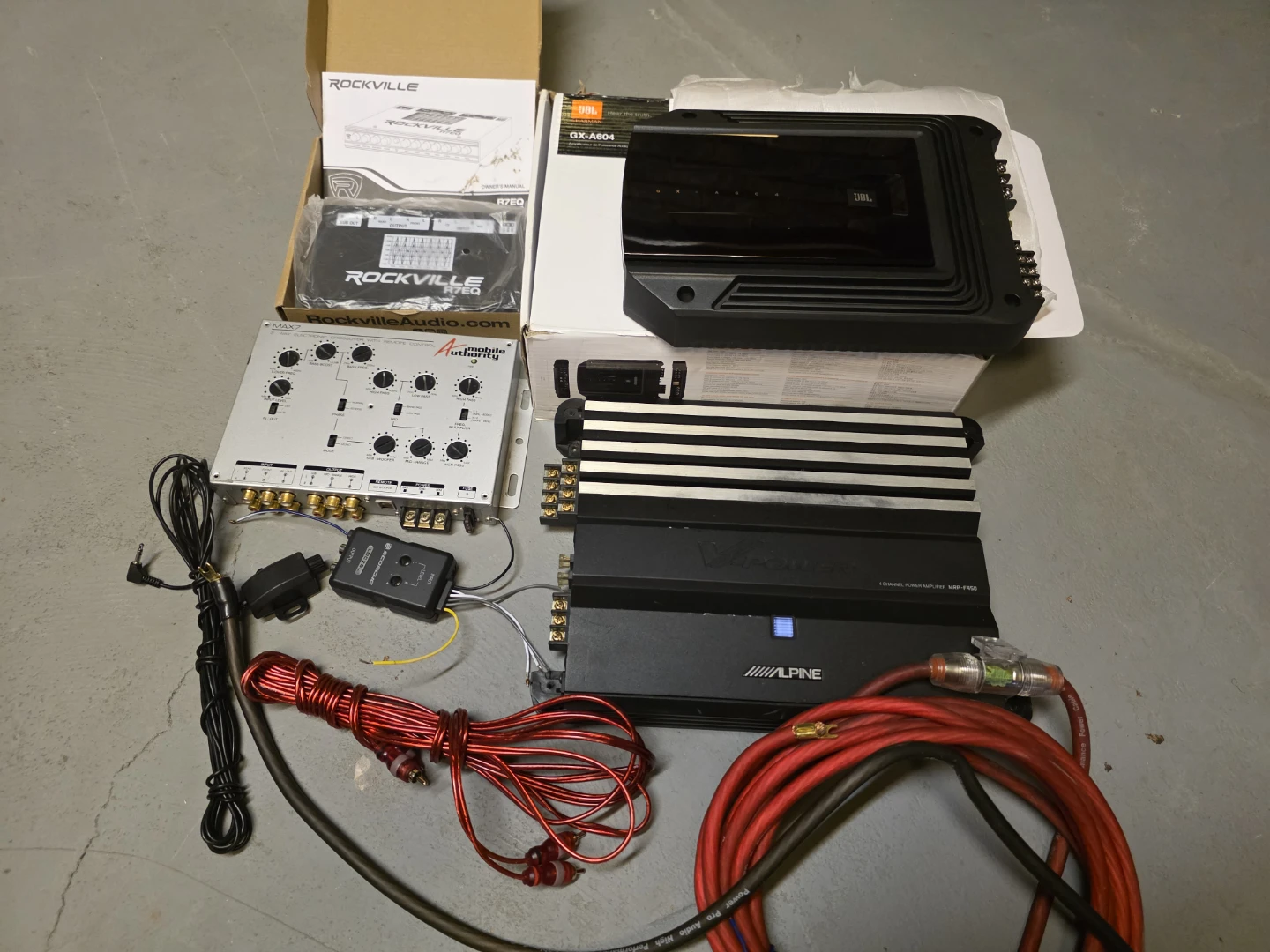 Car Audio Bundle: JBL, Alpine, and Rockville Equipment - photo 2