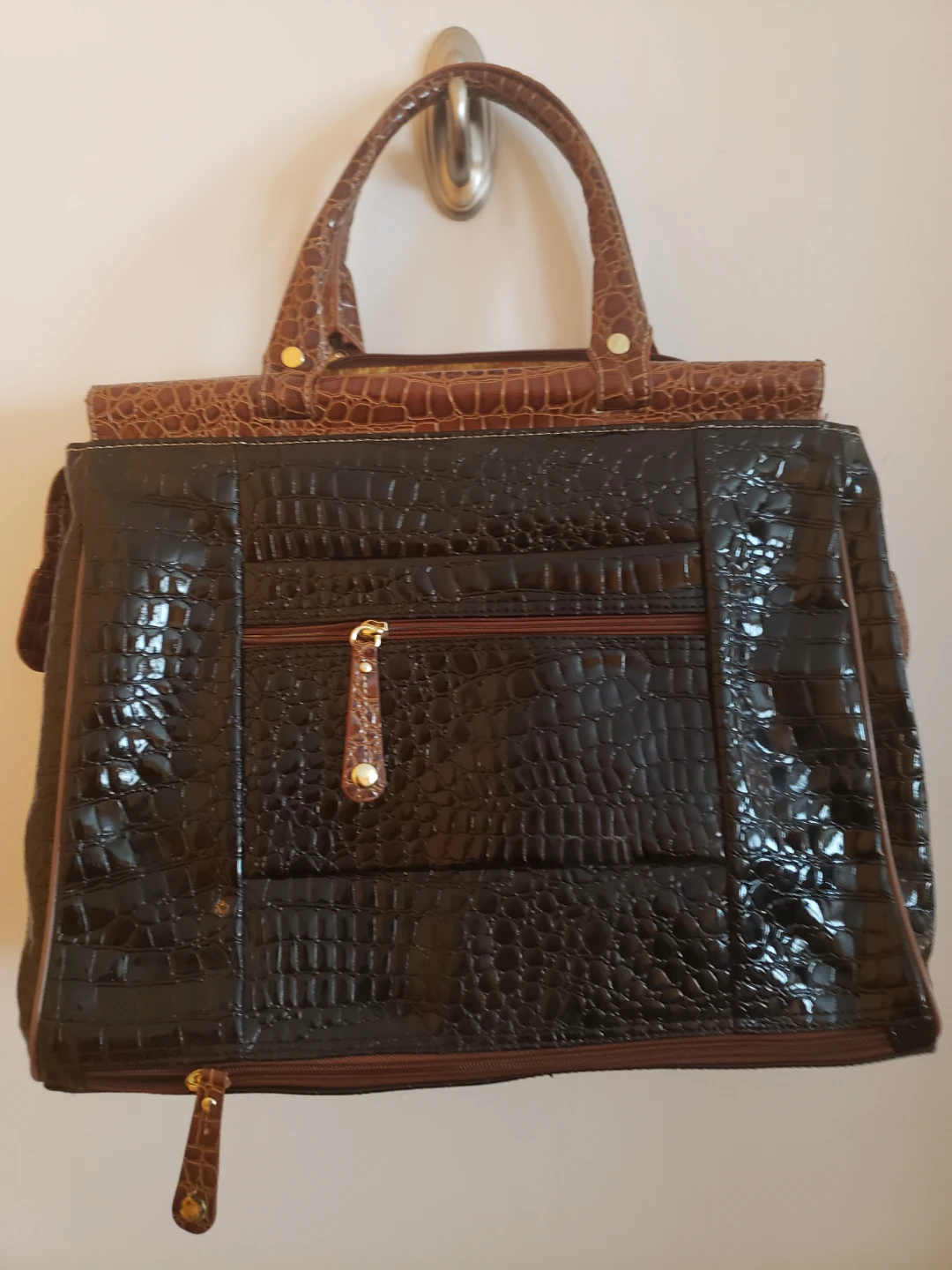Samantha Brown Croc-Embossed Handbag - photo 3