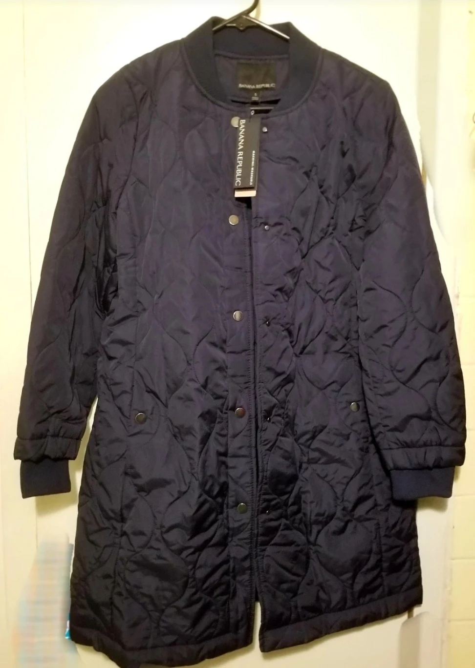 NWT BR Women's Water-Resistant Quilted long bomber jacket, Small - photo 2