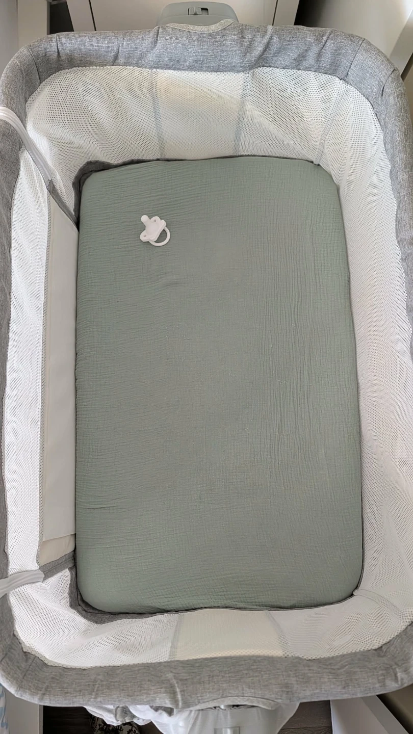 Baby Bedside Bassinet - photo 3