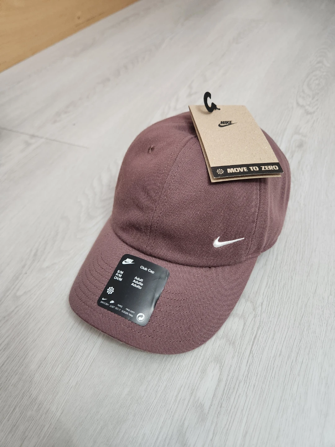NIKE Cap