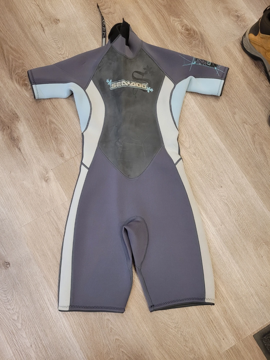 Sea-Doo Women's Shorty Wetsuit, Size 9/10