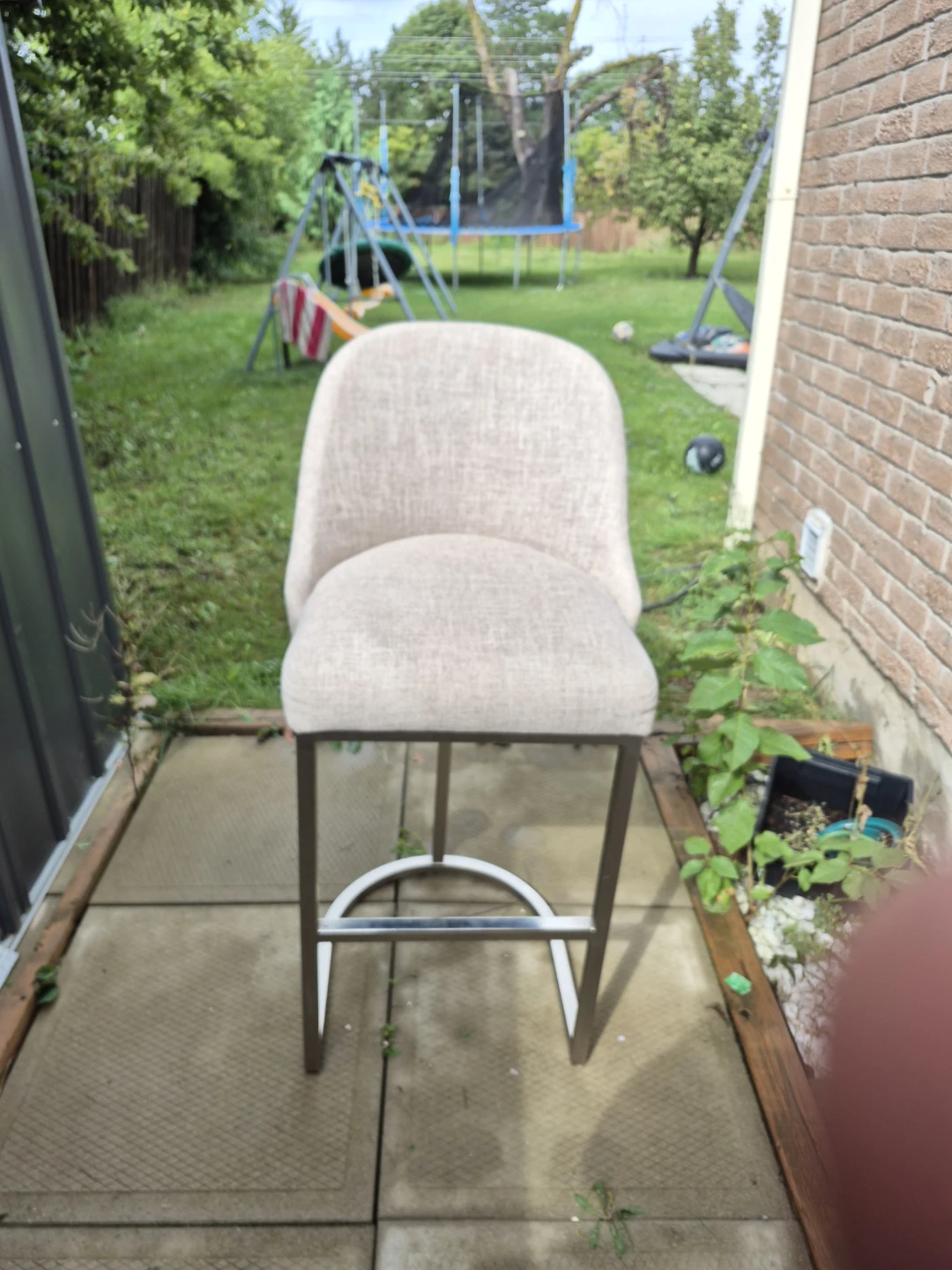 High chairs - photo 2