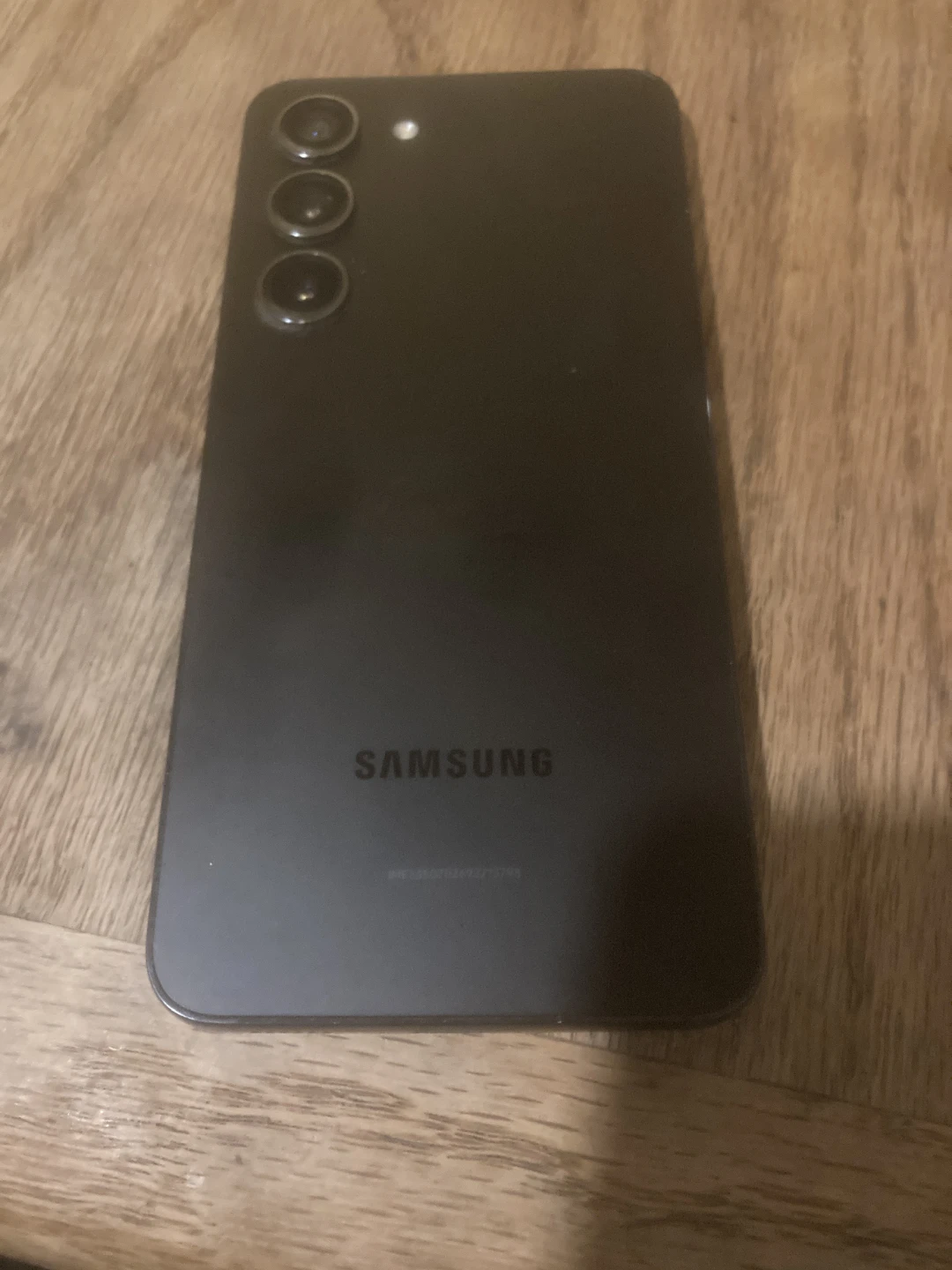 Looking to trade my Samsung Galaxy S23 - photo 2