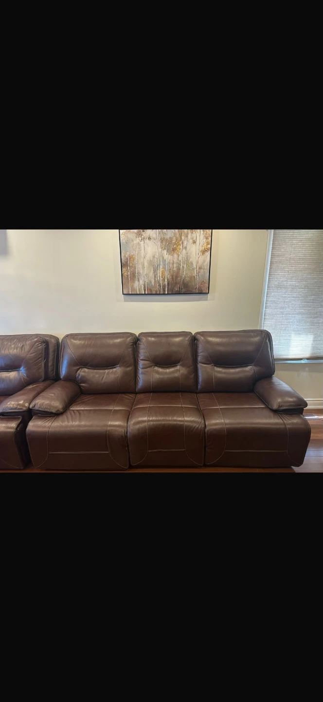 Large Brown Leather Reclining Sectional - photo 3