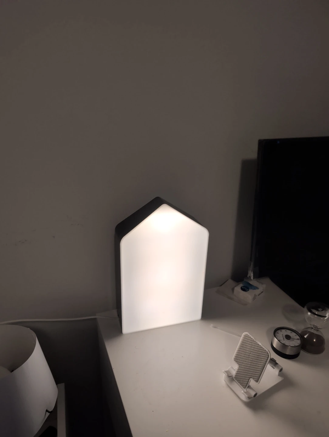 House Shaped Lamp