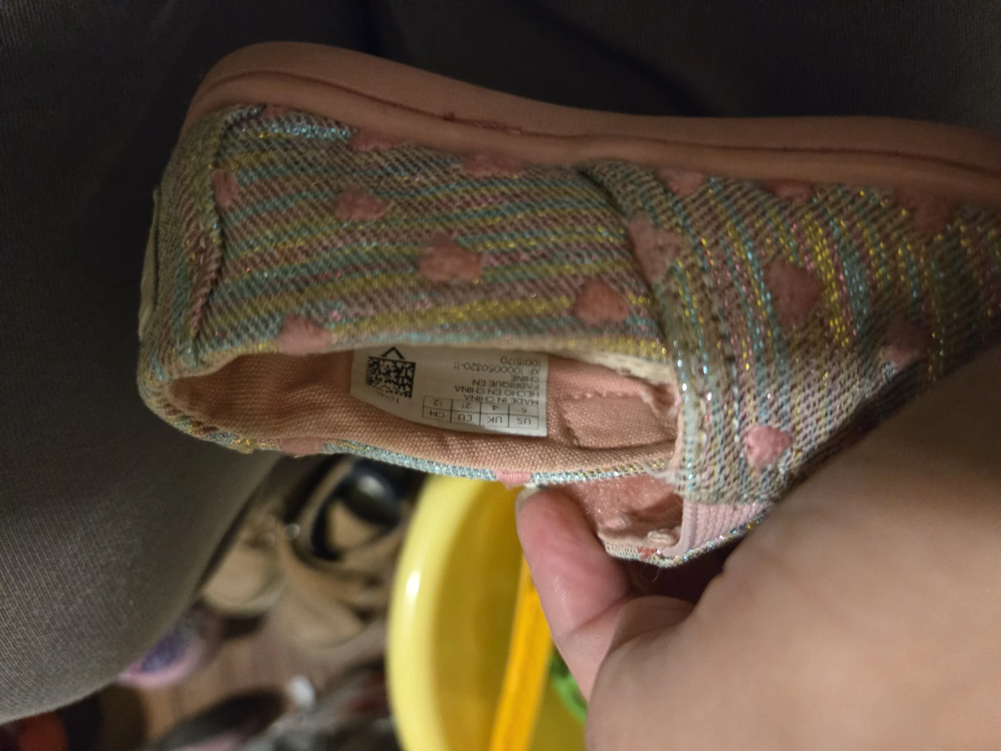 TOMS Toddler Glitter Heart Shoes 🏈 - photo 2