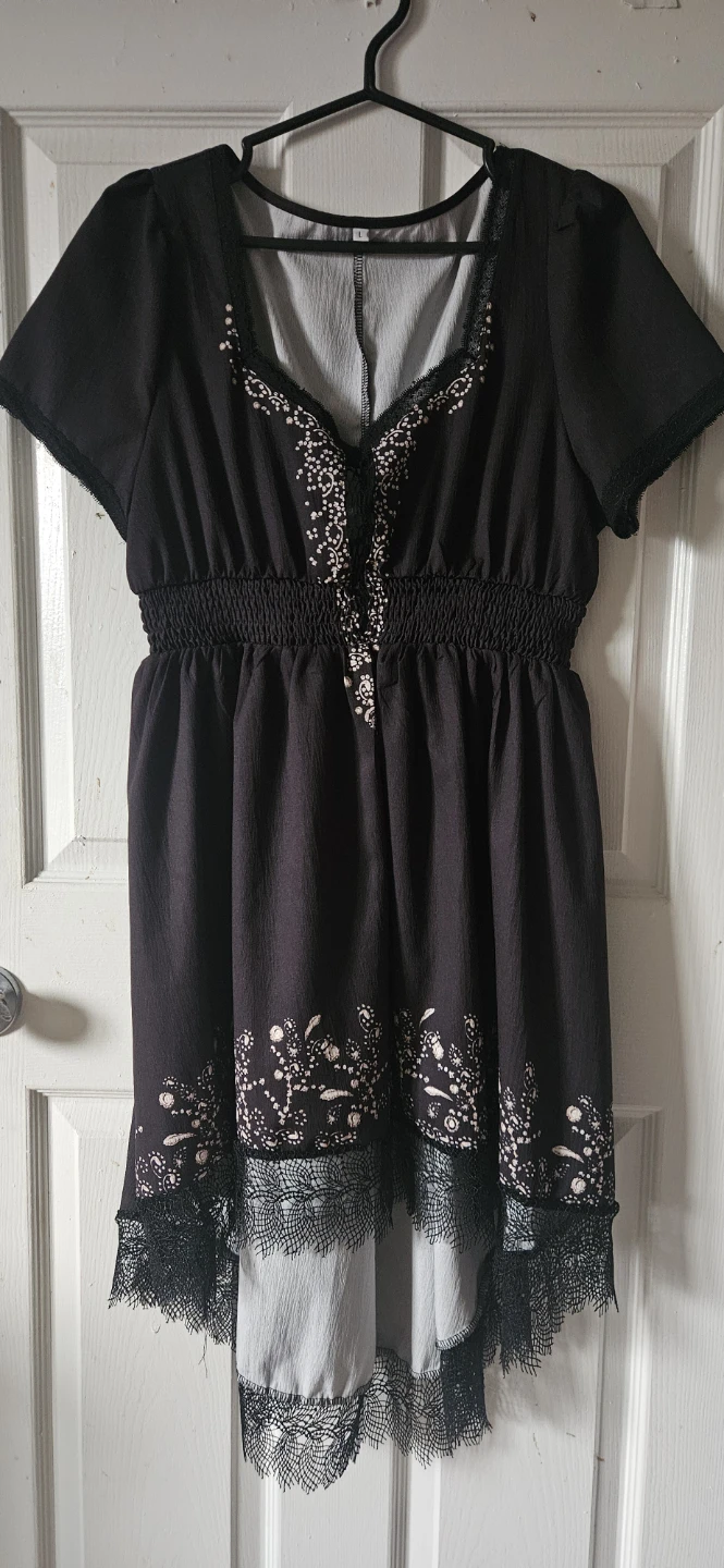 Black patterned lace hem dress, size Large