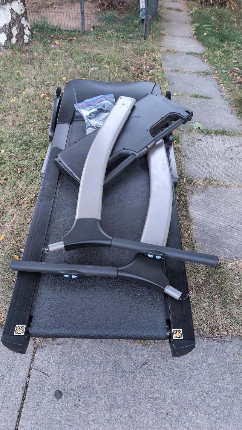 Working Treadmill