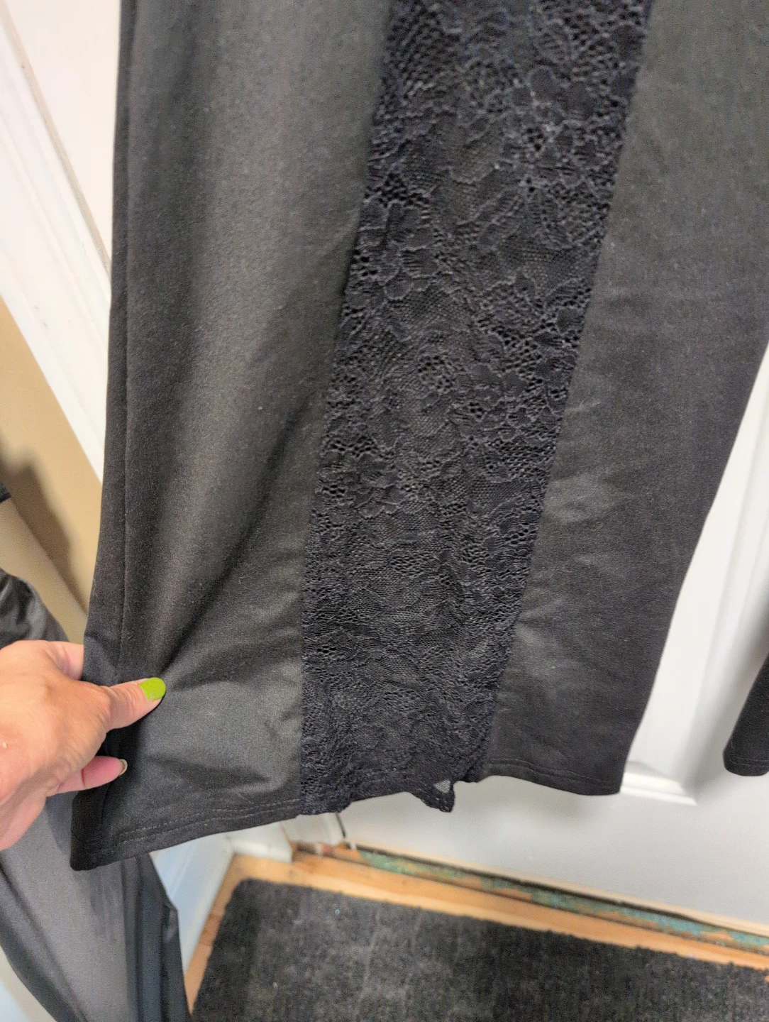 Women's Black Wide Leg Pants with Lace Insets - Size L - photo 2