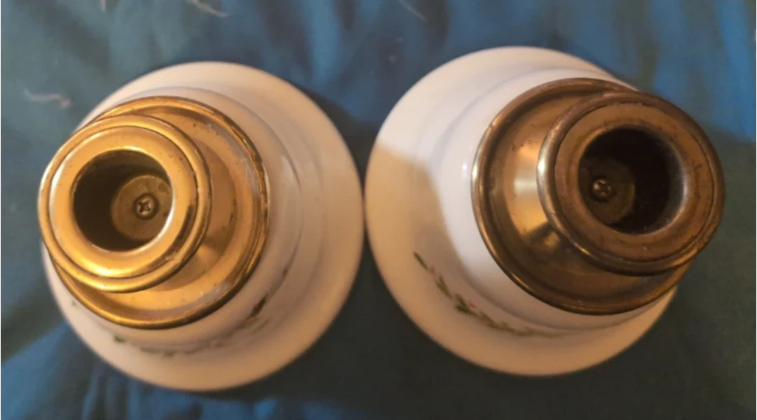 Holly Pattern Porcelain Candle Holders - photo 3