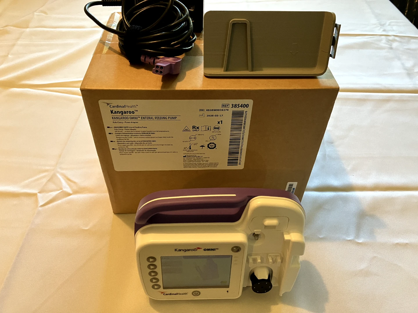 BRAND NEW IN BOX Kangaroo Omni Feeding Pump