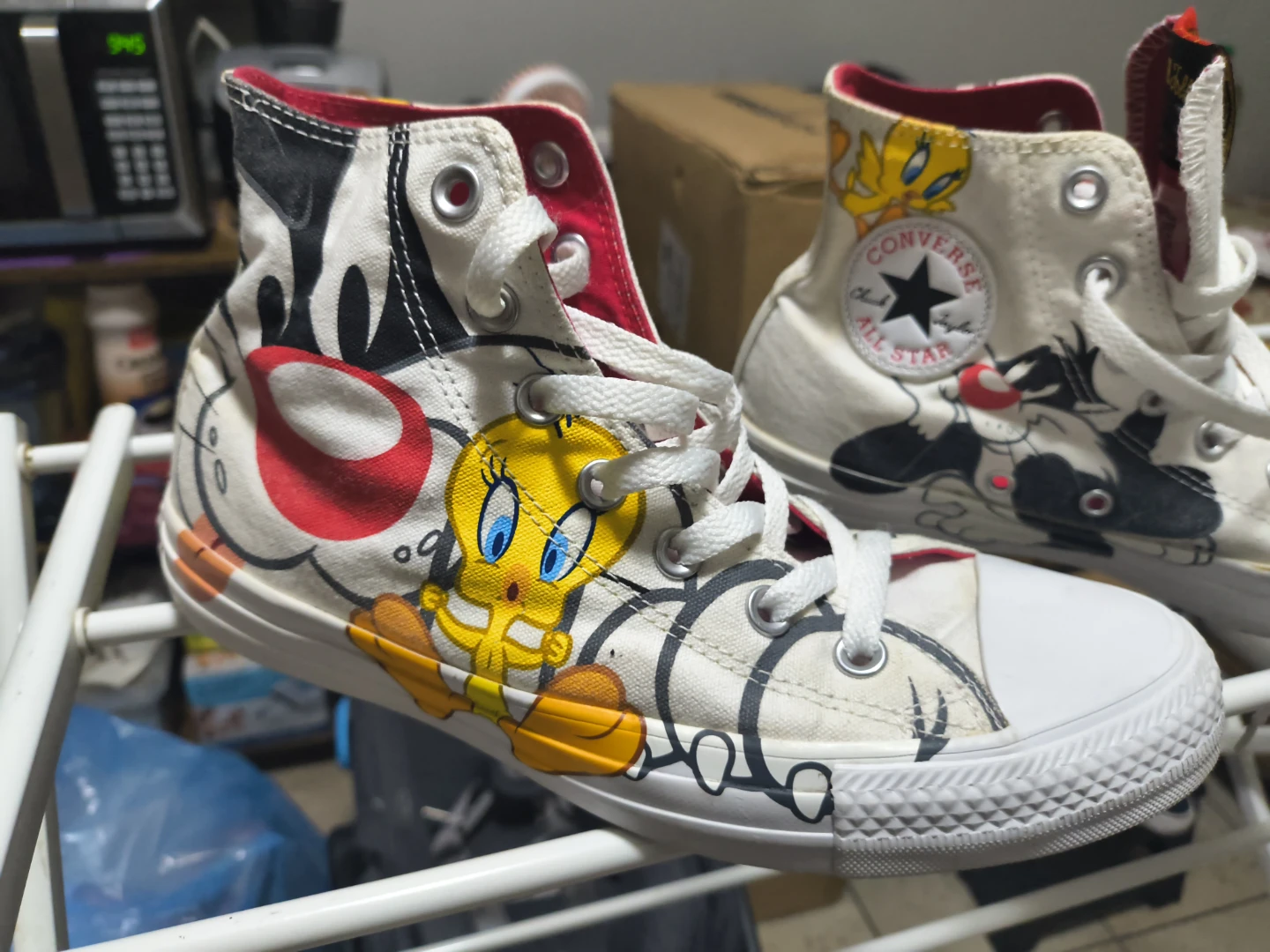 Converse Chuck Taylor All Star Looney Tunes High Top Sneakers