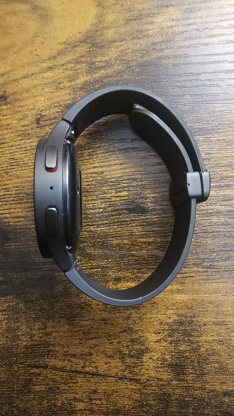 Samsung Galaxy Watch5 Pro + Wireless Charger Duo - Virtually New - photo 4
