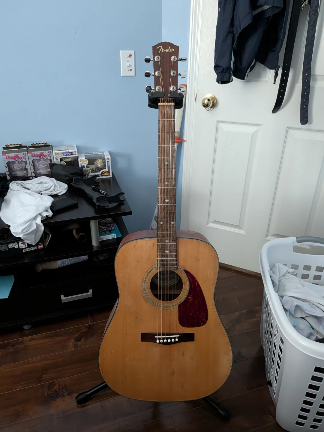 DG-16 series dreadnaught acoustic guitar