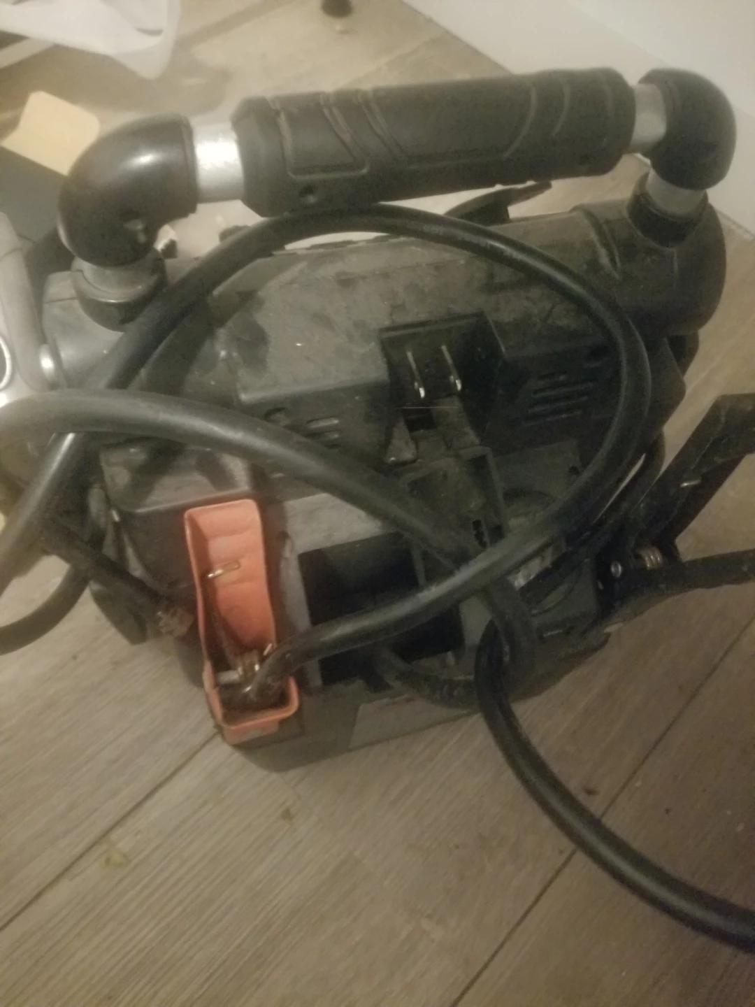 Eliminator Battery Booster Pack with Air Compressor - photo 2