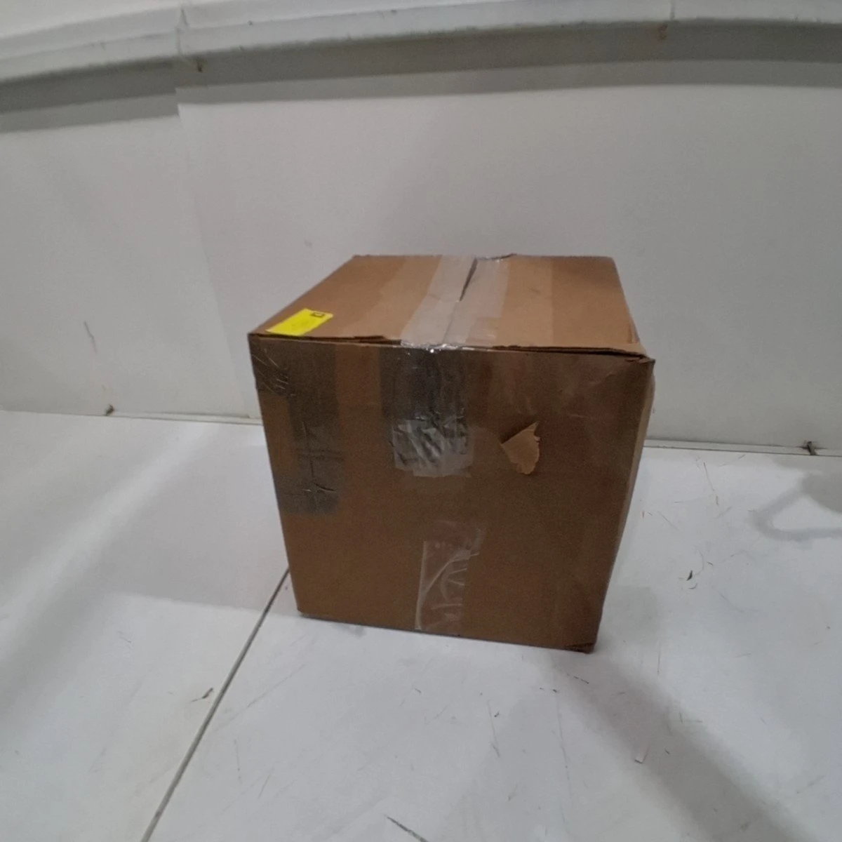 Euhomy Countertop Ice Maker- price is firm! - photo 4