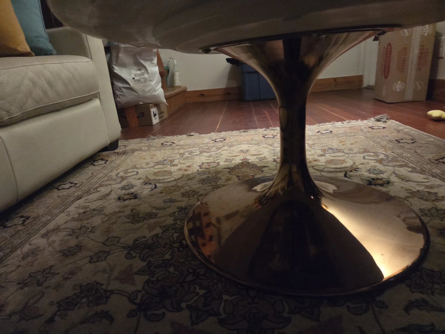 Oval Marble Coffee Table with Gold Pedestal Base - photo 4