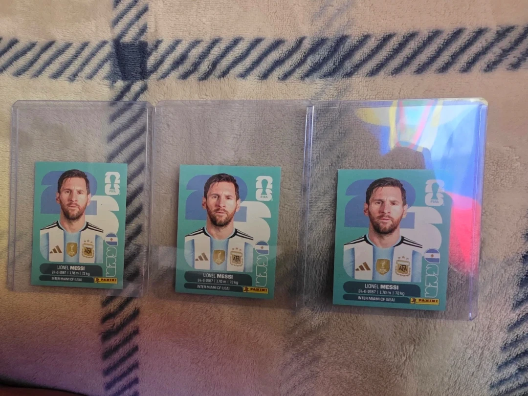 3 Panini Lionel Messi FIFA 2023 Trading Cards