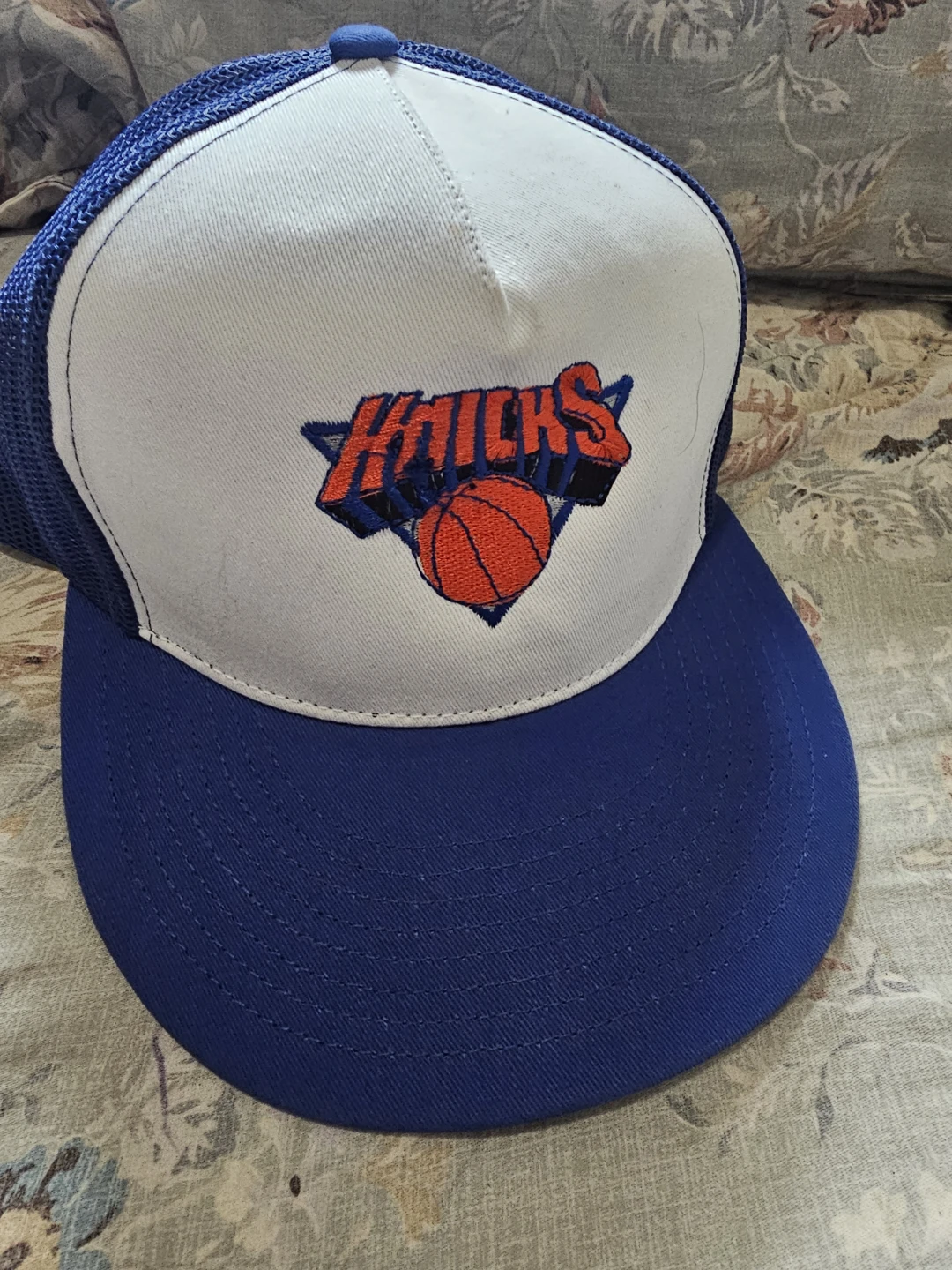 New York Knicks K Sports Trucker Hat