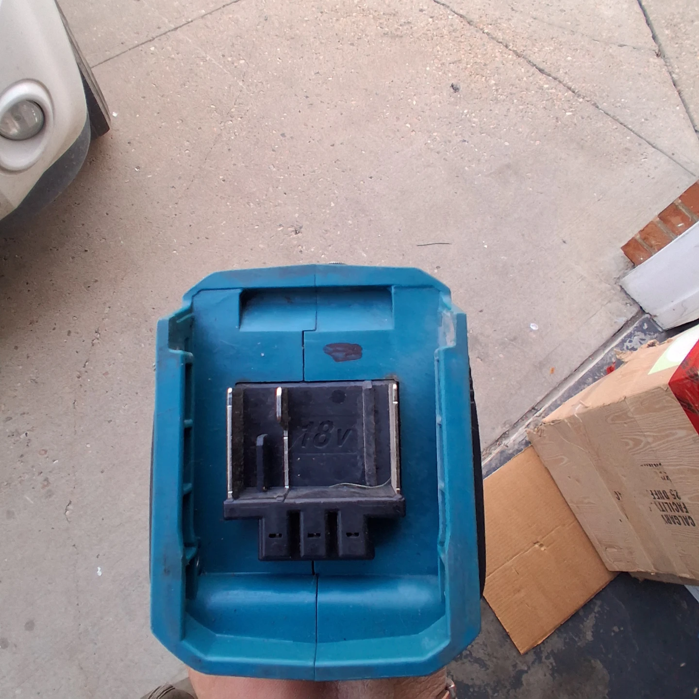 Makita DT02 18V Cordless Impact Driver - photo 4