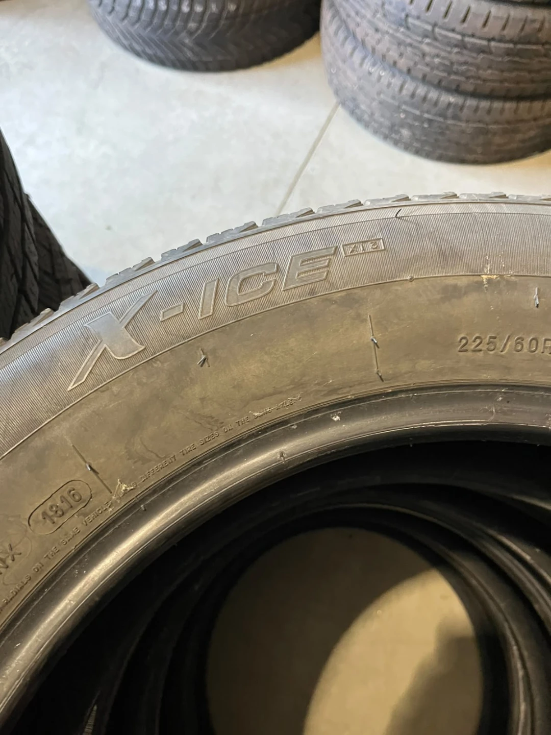 Michelin X-Ice Snow  225/60R18 - photo 4