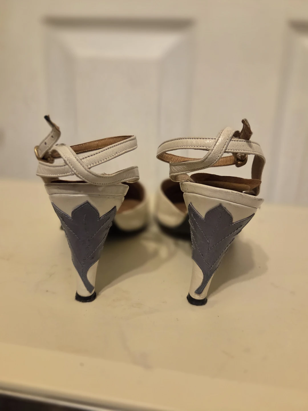 Stuart Weitzman Dr. Seymour Heels - photo 3