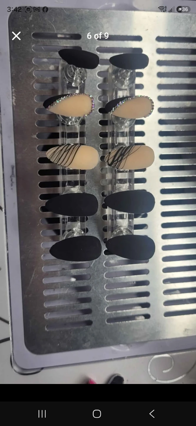 Customized press on nails - photo 5