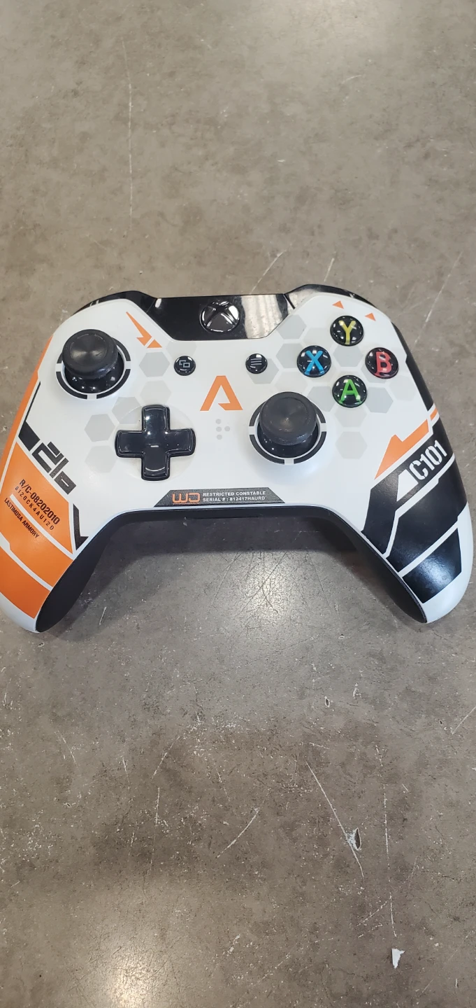 Xbox Titanfall Limited Edition Controller