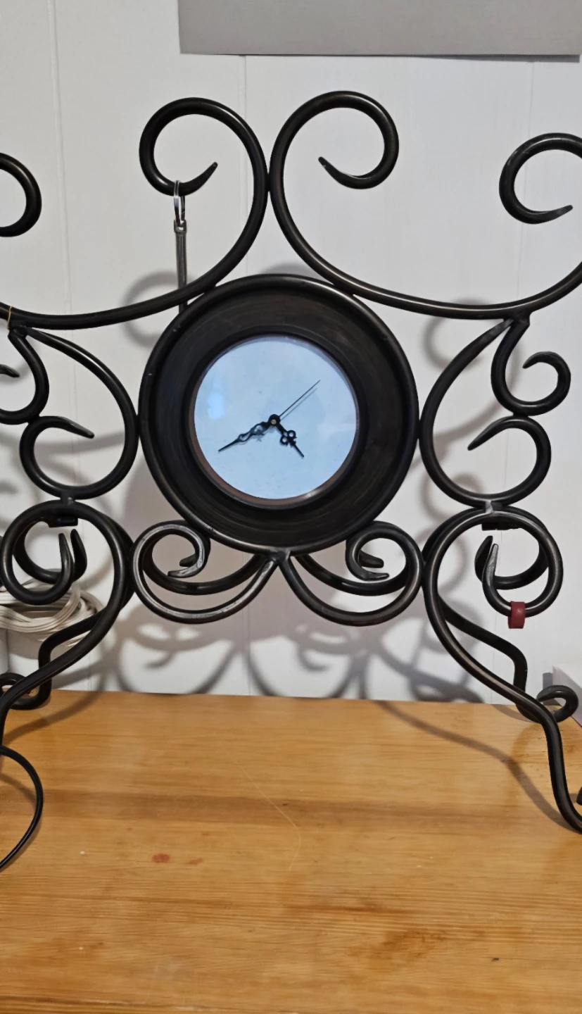 Wrought iron decorative table clock - photo 3