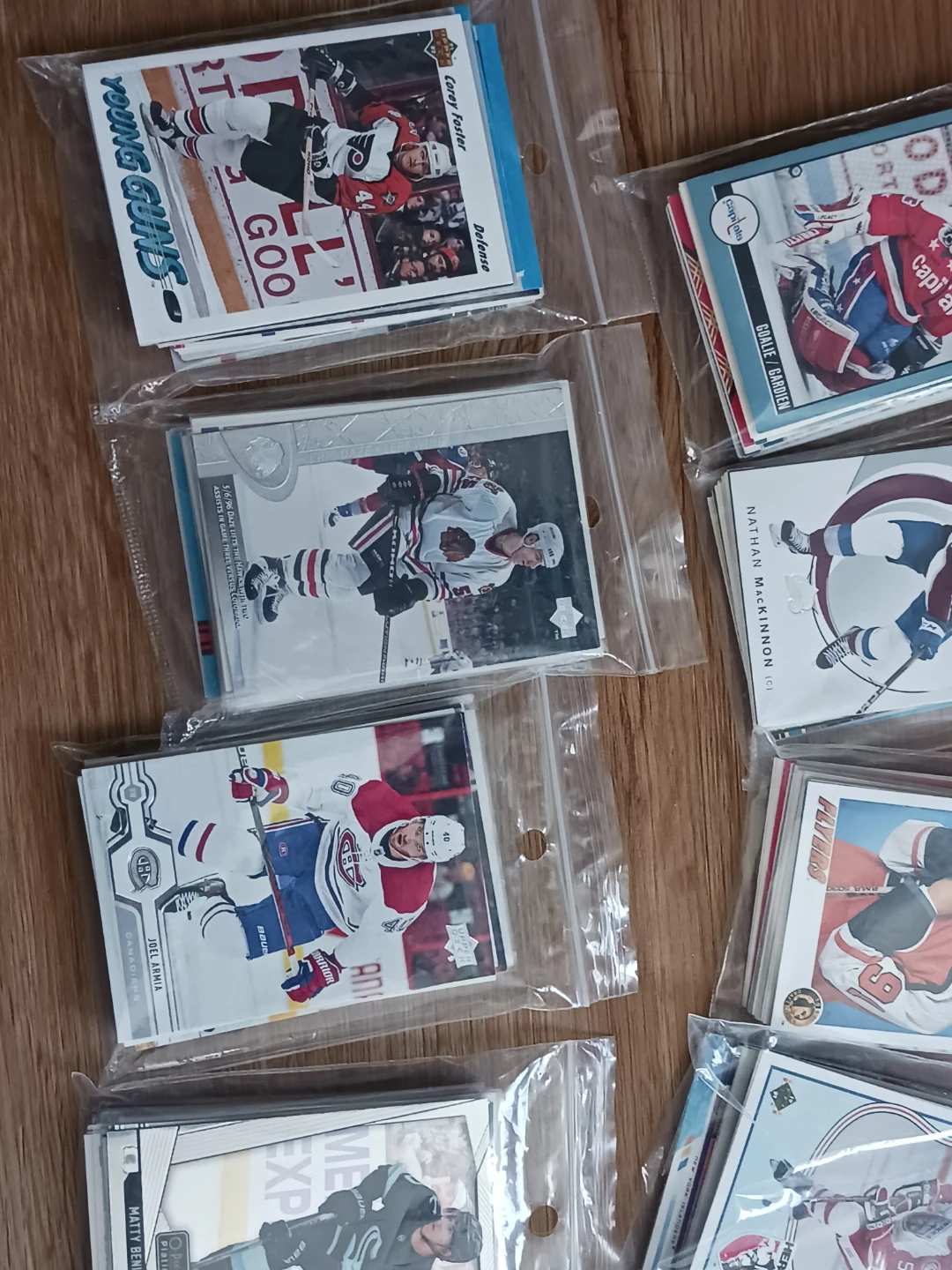 Assorted NHL Hockey Card Collection - photo 3
