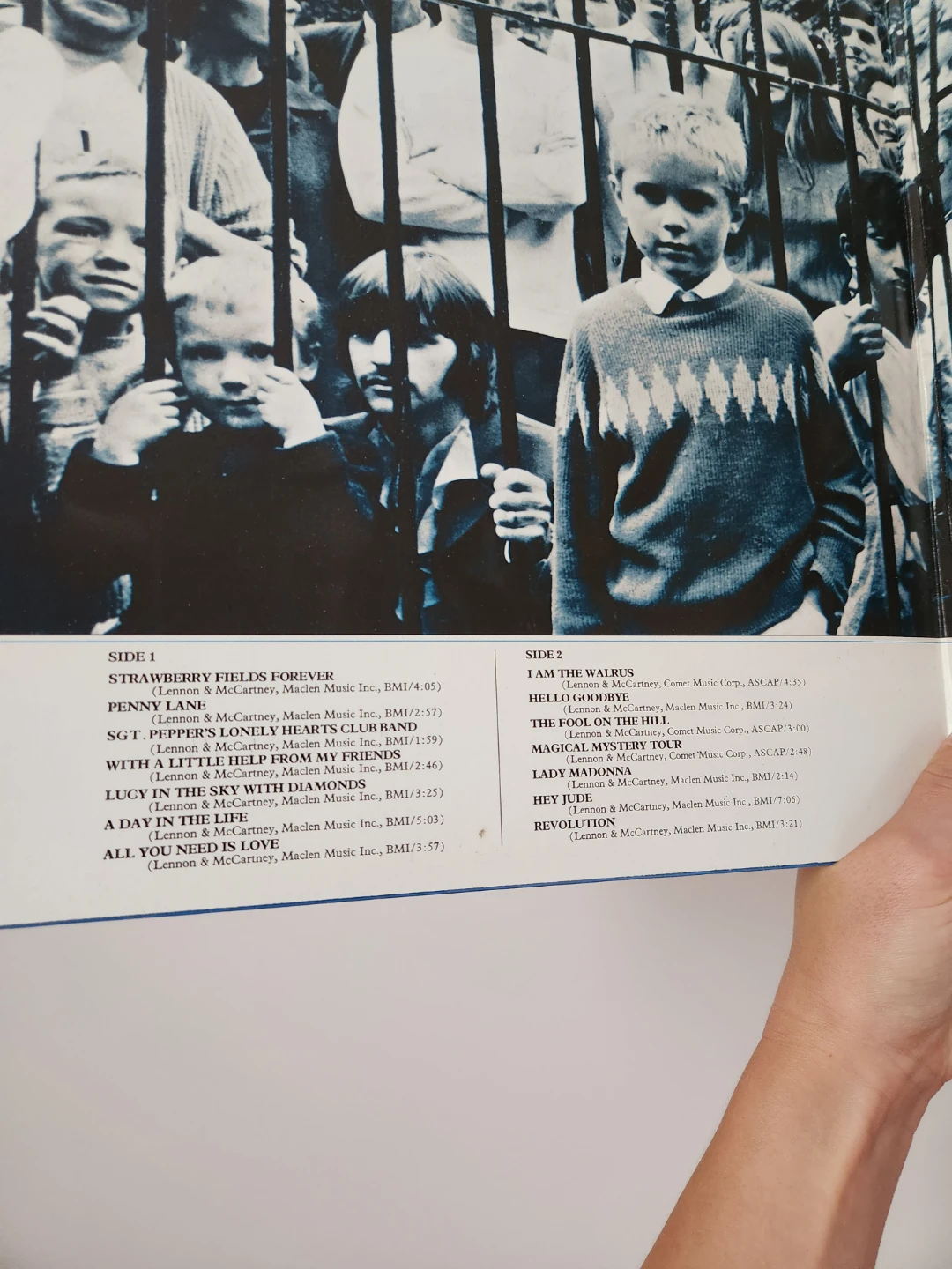 Vintage Beatles records x 3 - photo 5