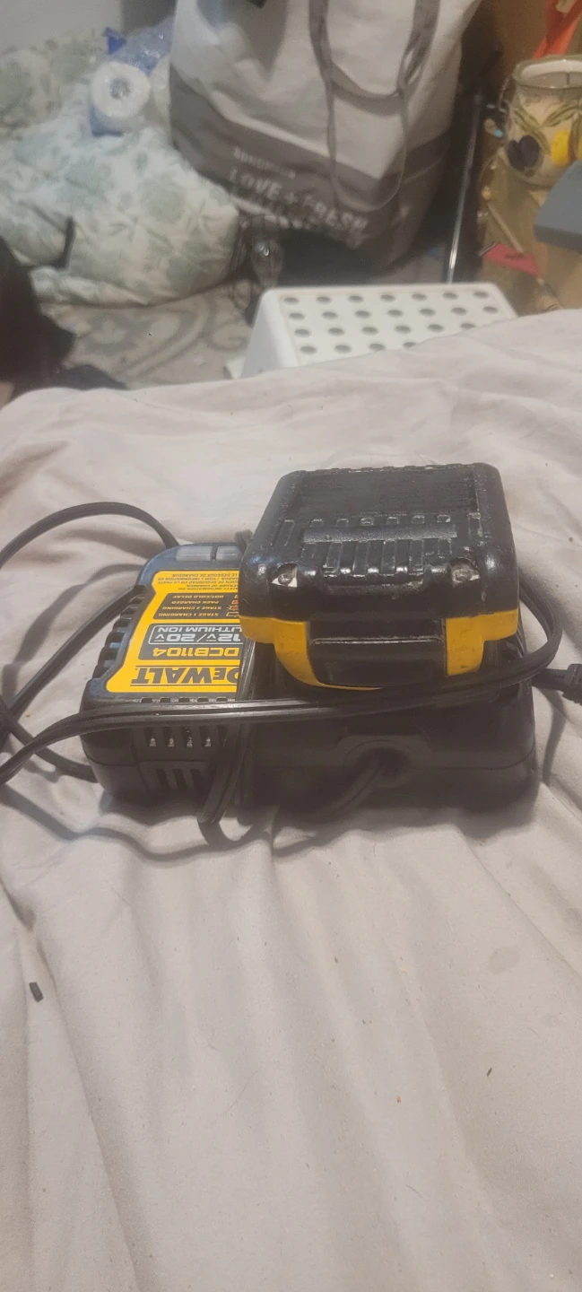 DeWalt DCB1104 Charger and Battery - photo 3