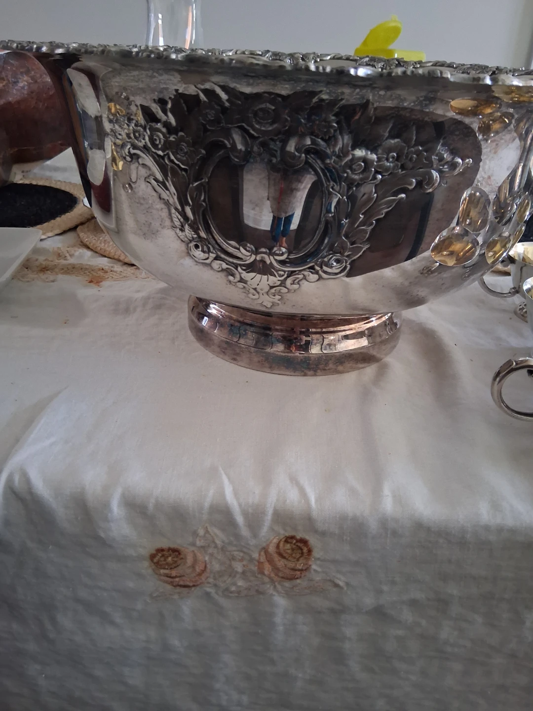 Large Silver Punch Bowl with Cups - photo 3