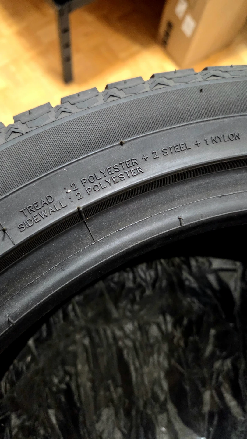 Maxxis Arctic Trekker 235/45R18 Winter Tires 4 pcs, LowProfile - photo 4