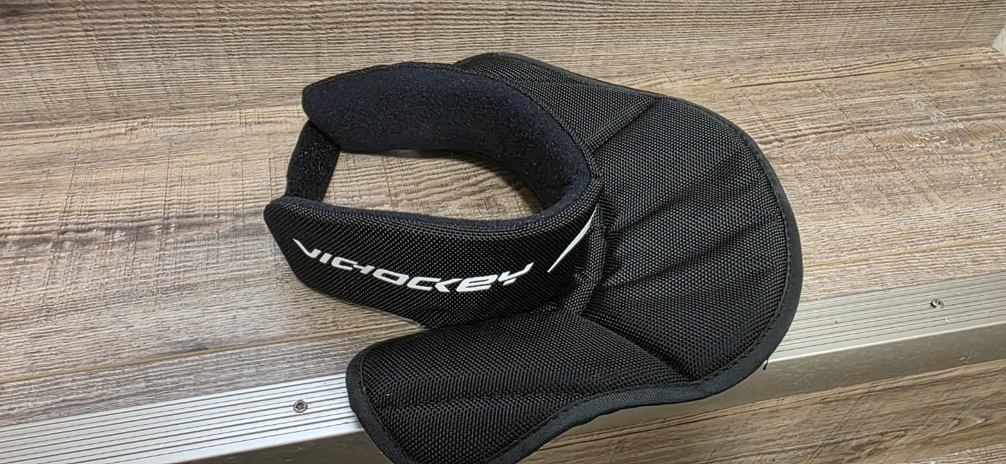 Vic Hockey JR S/P-M/M Neck Collar - photo 3