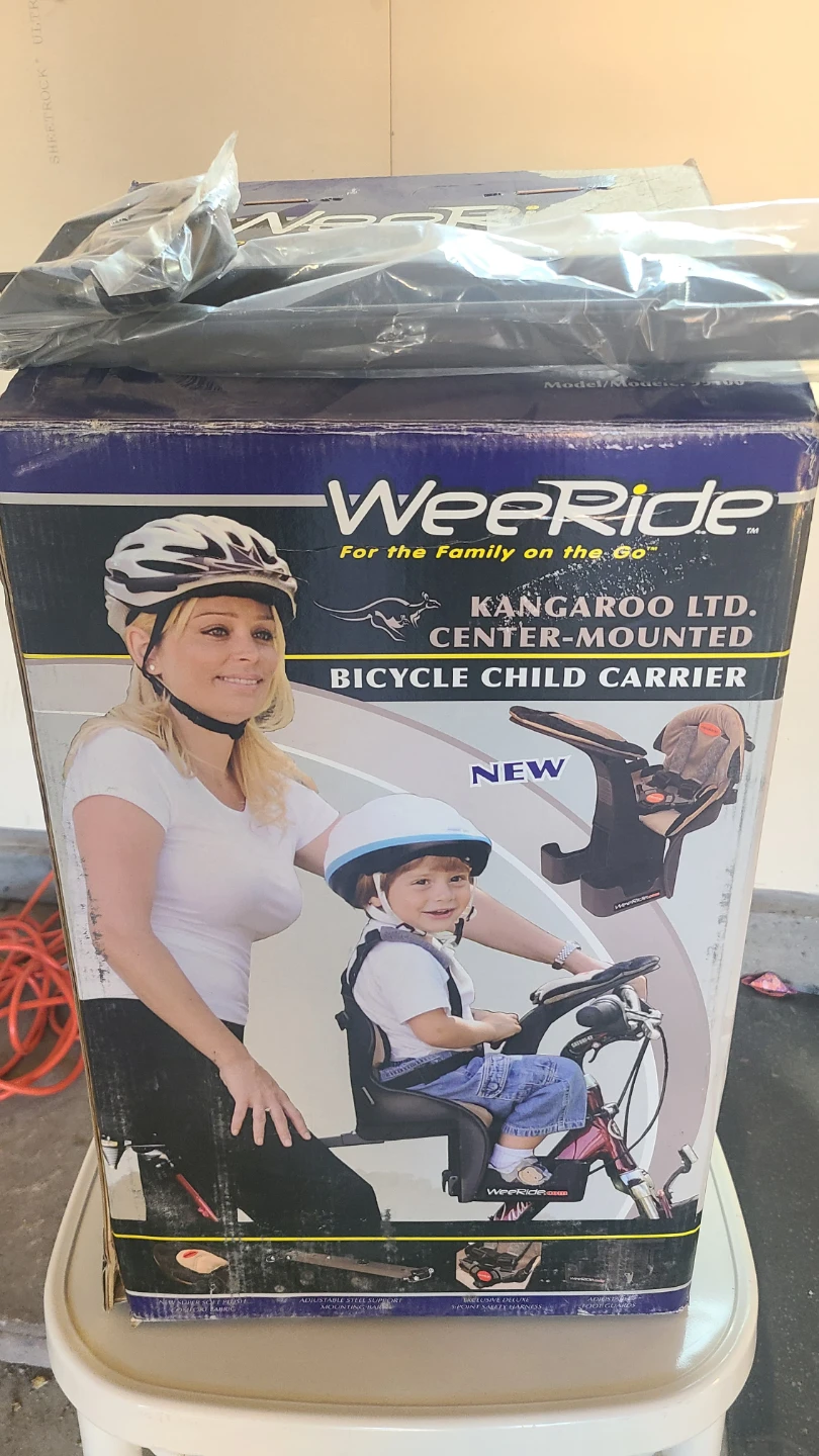 WeeRide Kangaroo Ltd. Center-Mounted Bicycle Child Carrier