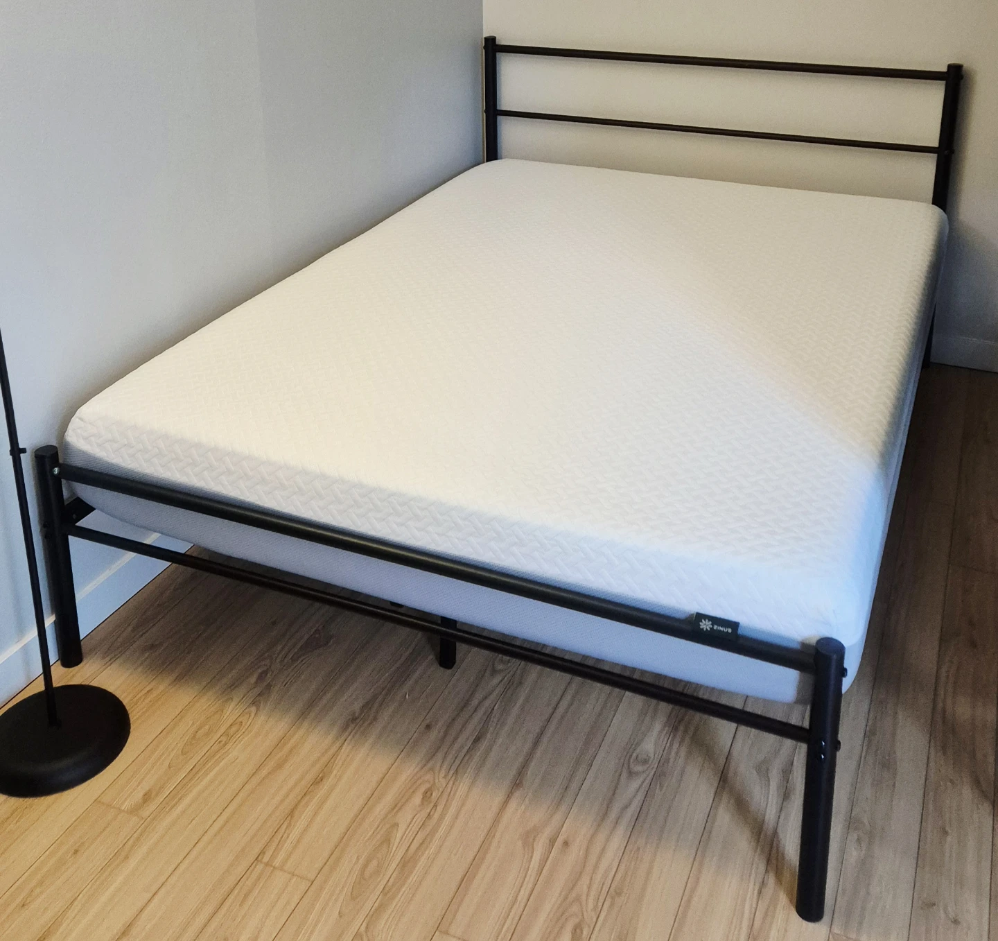 ⭐️On sale today only⭐️ Full-Size Bed Set - photo 2