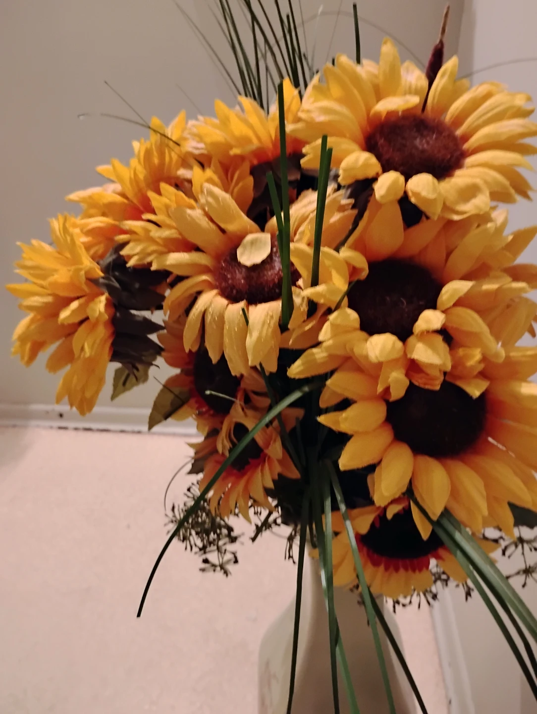 Artificial Sunflower Bouquet in Decorative Vase - photo 2