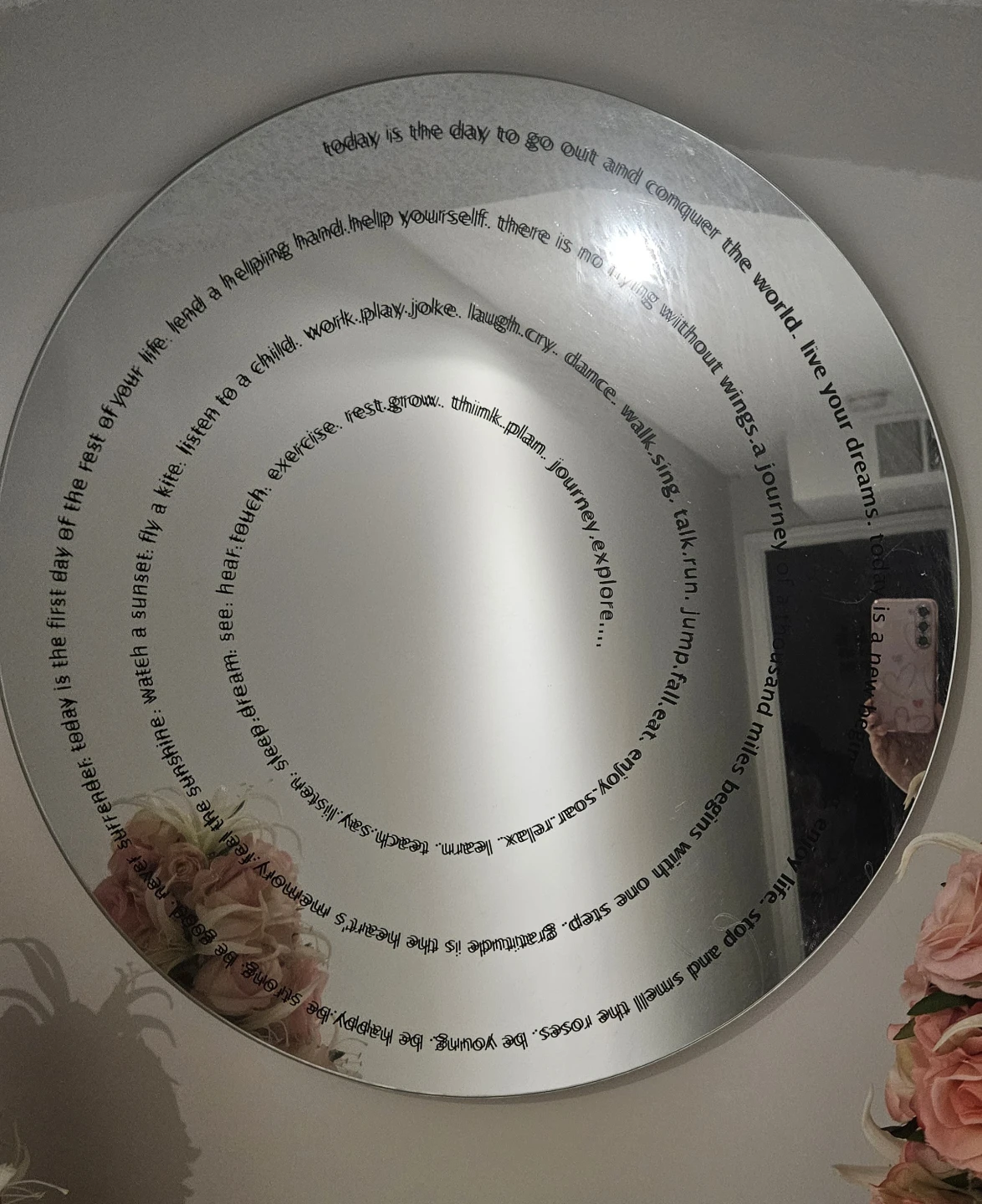 Nexxt Elan 24" Round Mirror with Spiral Inspirational Writing - photo 2