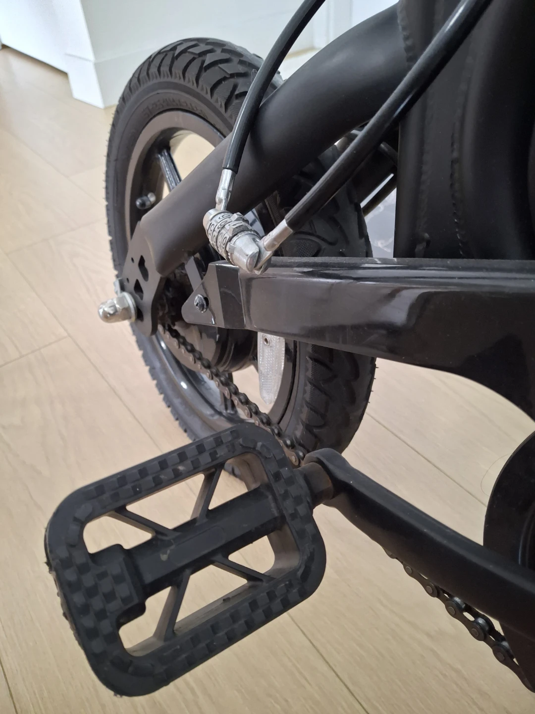 Jetson Electric Scooter - photo 3