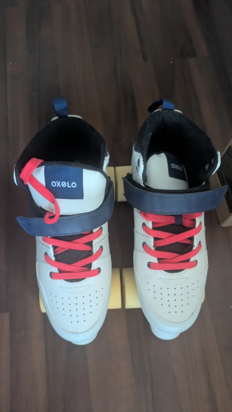 Oxelo Roller Skates