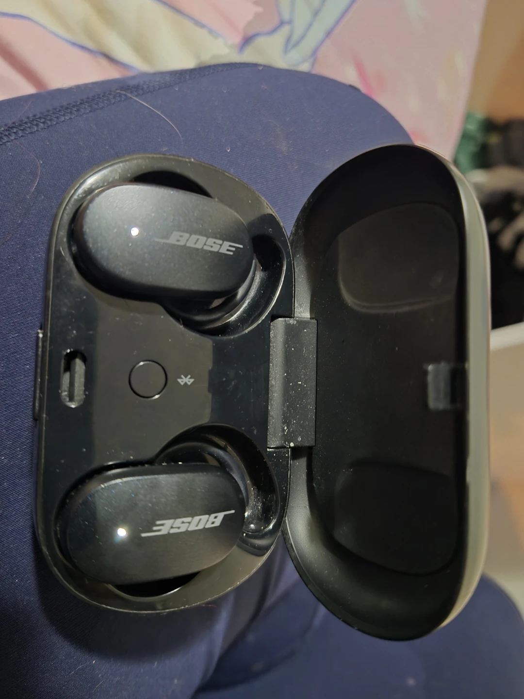 Bose Wireless Earbuds with Charging Case - photo 2