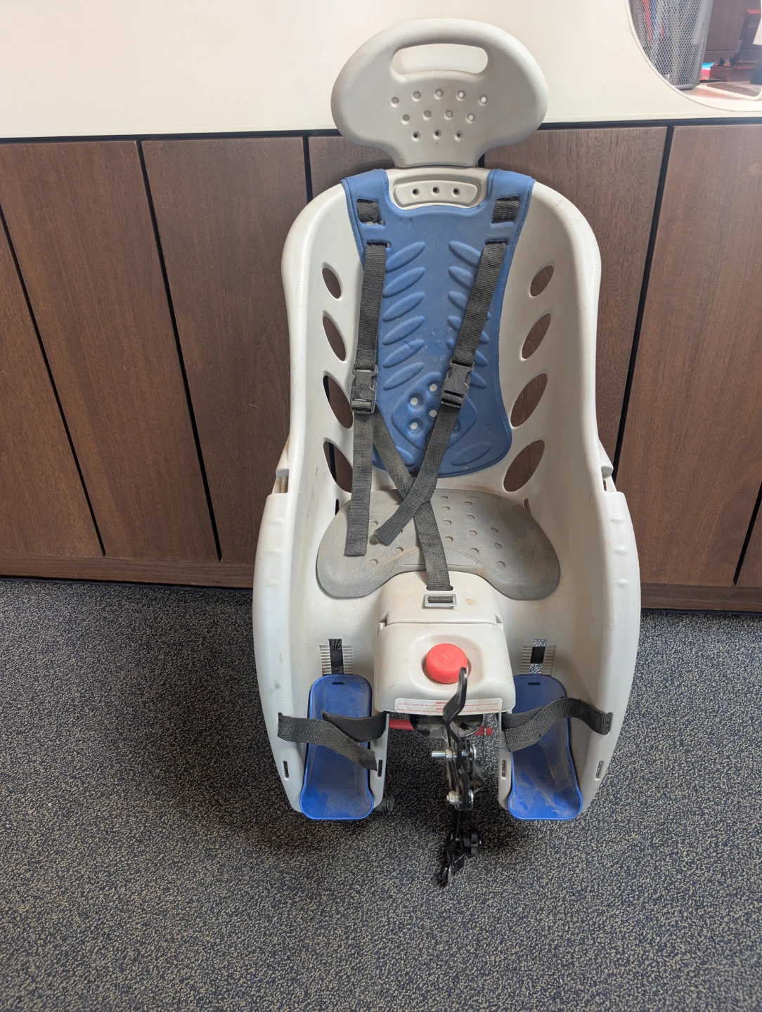 Bicycle child carrier seat