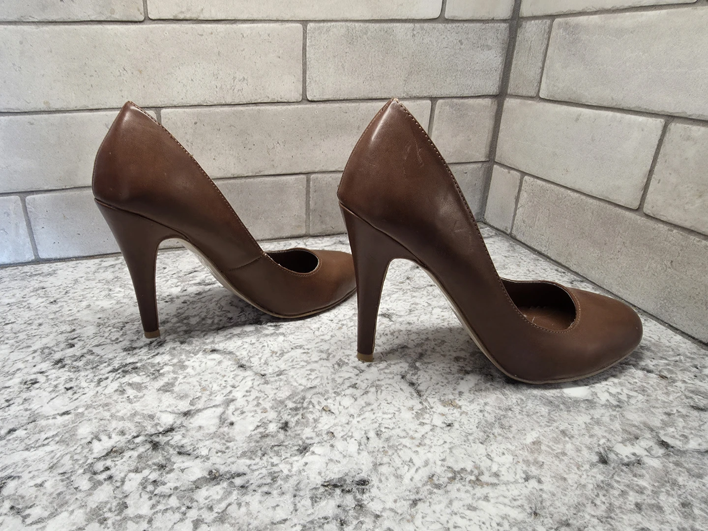 Size 7 Call It Spring brown heels - photo 4